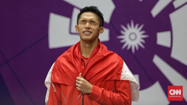 Jonatan Christie sukses menjadi pebulutangkis tunggal putra pertama yang meraih emas Asian Games sejak Taufik Hidayat di 2006.