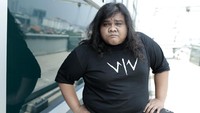 Dari Wiro Sableng, ada aktor Fariz Alfarizi yang diketahui juga seorang atlet Pencak Silat. Foto: Asep Syaifullah