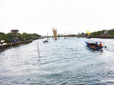 5 Pantai di Purworejo yang Wajib Dikunjungi