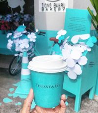 Cantiknya Cangkir Kopi Tiffany & Co. yang Lagi Hits di Singapura