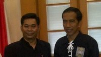 Presiden Joko Widodo disebut-sebut pernah tergabung dalam Pencak Silat Persaudaraan Setia Hati Terate. Fotonya pun sempat tersebar di dunia maya namun belum diketahui kebenarannya. Foto: Internet 