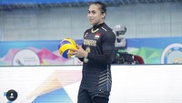 Siapa tidak kenal Aprilia Santini Manganang yang tergabung dalam tim voli putri Indonesia? Ia juga salah satu atlet yang sering jadi panutan karena kegigihannya dalam bermain voli. (Foto: Instagram)