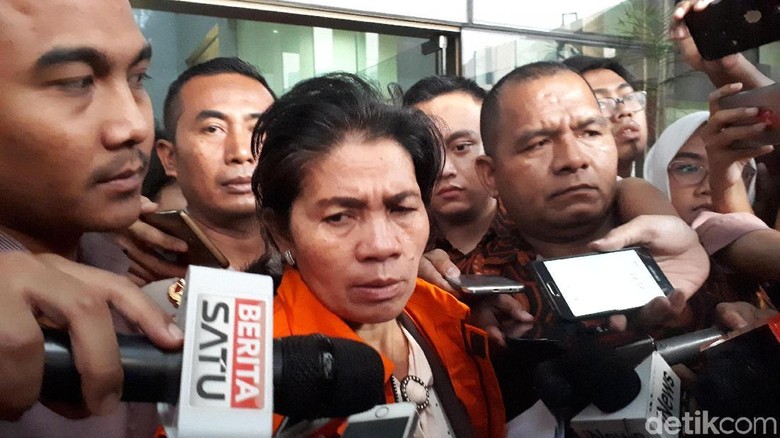 Hakim Merry Purba Didakwa Terima Suap SGD 150 Ribu dari Pengusaha Hakim Merry Purba Didakwa Terima Suap SGD 150 Ribu dari Pengusaha