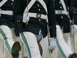 Merasa Sedang Sial? Lihat Dulu Potret Berikut