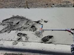 Merasa Sedang Sial? Lihat Dulu Potret Berikut