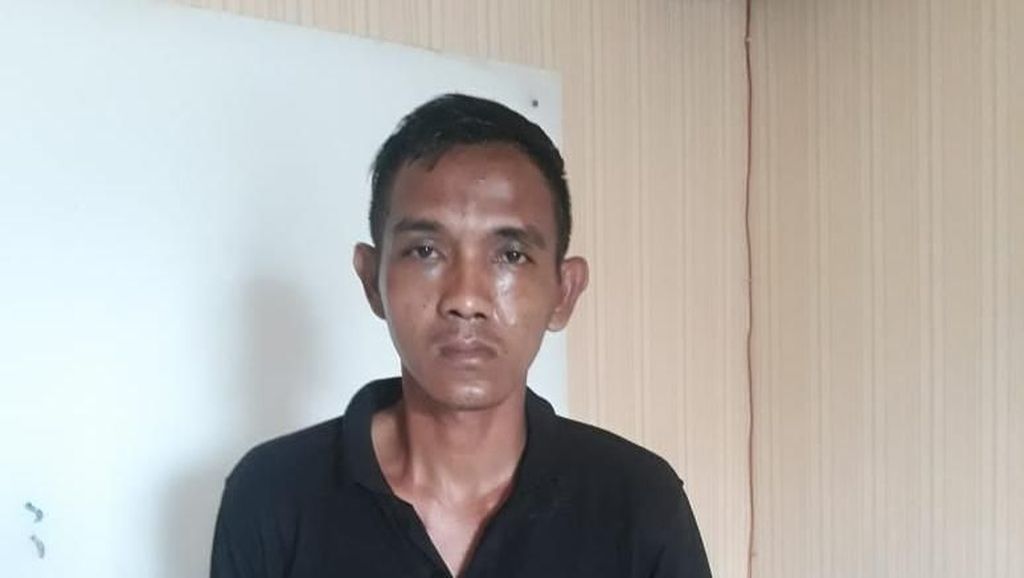 Beraksi di Angkot, Polisi Gadungan Rampas Ponsel Bocah Beraksi di Angkot, Polisi Gadungan Rampas Ponsel Bocah