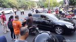 Adegan Rekonstruksi Iwan Adranacus Sengaja Tabrak Mati Pemotor