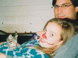 Kegetiran di Balik Potret Steve Jobs dan Putri Kandungnya