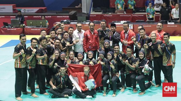 Pencak silat paling banyak mempersembahkan 14 medali emas untuk Indonesia.