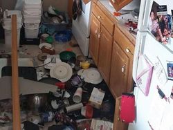 Merasa Sedang Sial? Lihat Dulu Potret Berikut