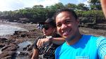 Foto Liburannya Si Jago Smash, Aprilia Manganang