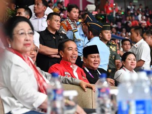 Jokowi Tunggu Nama Calon Menteri dari Mega-Prabowo?