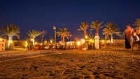 Wisata di padang pasir Dubai, banyak aktivitas seru yang bisa dicoba. Mulai dari jelajah gurun pasir naik mobil 4WD hingga menikmati indahnya matahari terbenam (Dubai Tourism)