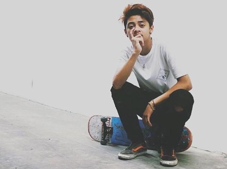 Deretan Seleb Beken yang Juga Main Skateboard, Salah Satunya Jojo!