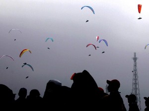 Tambahan Dua Perunggu buat Indonesia dari Paralayang