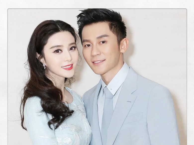 Dikabarkan Putus, Kekasih Fan Bing Bing Lepas Cincin Tunangan Dikabarkan Putus, Kekasih Fan Bing Bing Lepas Cincin Tunangan