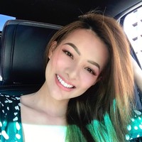 Memiliki tubuh sempurna dan dianggap body goals dengan wajah rupawan, Sunshine pun jadi idola di media sosial. Foto: Instagram