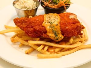 Yummy! Krenyes Renyah Chicken Cordon Bleu Isi Keju yang Creamy