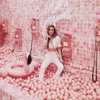 Willabelle sendiri pertama kali populer di Instagram setelah mendokumentasikan koleksi sepatunya beberapa tahun lalu. Foto: Instagram @willamazing