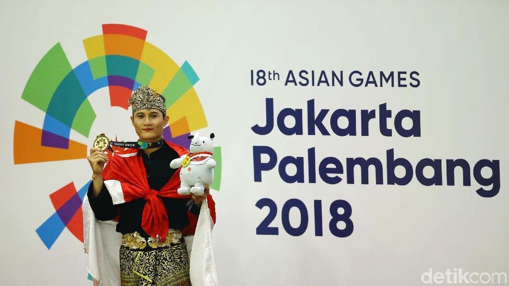 30 Persen Bonus Sugianto untuk Bangun Masjid di Indramayu 30 Persen Bonus Sugianto untuk Bangun Masjid di Indramayu