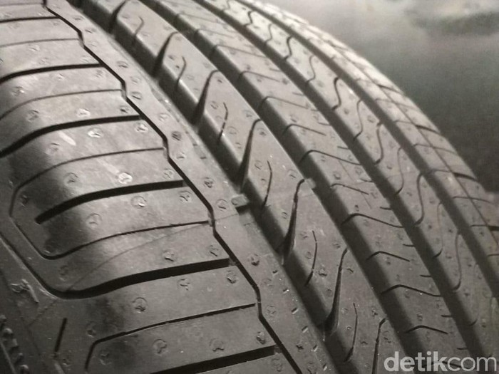 Goodyear meluncurkan ban Assurance Triplemax2. Ban untuk mobil penumpang kelas menengah.