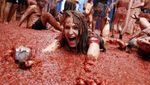 160 Ton Tomat Meriahkan Festival Tomatina 2018 di Spanyol