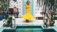 Kenza juga berpose cantik di Maroko. (kenzas/Instagram)