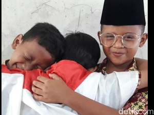 Ini Alasan Ridwan Kamil Buat Sayembara Pelukan Jokowi-Prabowo