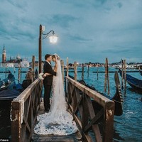 Foto-foto indah ini dipilih sebagai yang terbaik dari 5.000 foto yang masuk, karya fotografer seluruh dunia. Foto ini salah satunya, diambil di Venezuela oleh Natalie Watts dari Natalie J Weddings. Foto: Dok. Junebug Weddings/Natalie J Weddings