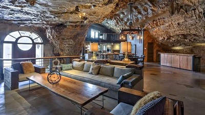 Rumah Flintstones Dijual Rp 40 M, Cantiknya Luar-Dalam