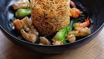 I Fu Mie Berkuah Kental Ini Bikin Makan Siang Makin Mantap