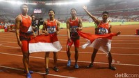 Secara mengejutkan, tim estafet putra Indonesia meraih medali perak di cabang atletik. Salah satu pelarinya adalah Lalu Muhammad Zohri. (Grandyos Zafna/detikSport)