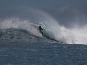 45 Turis Wisman Tertahan di Mentawai