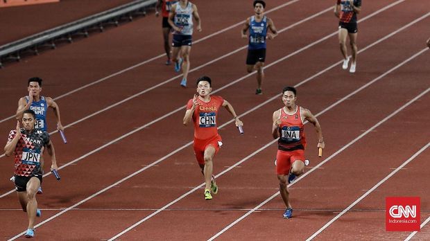 Indonesia meraih perak di cabor atletik lari estafet putra 4x100 meter