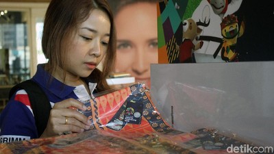 Berburu Merchandise Asian Games hingga ke Mal