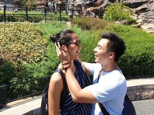 Mesranya Baim Wong & Paula Verhoeven di Tokyo DisneySea