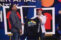 Menko PMK Meriahkan Konser Amal untuk Korban Gempa NTB