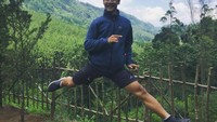 Mari berlari menggapai cita cita hadapi semua rintangan dengan senyuman, tulis Hanifan. Foto: Instagram/hanifan_yk