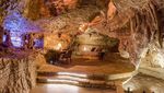 Rumah Flintstones Dijual Rp 40 M, Cantiknya Luar-Dalam