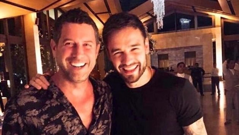 vokalis grup Il Divo, Sebastien Izambard (kiri) dan Liam Payne di Bali (@sebdivo/Instagram) vokalis grup Il Divo, Sebastien Izambard (kiri) dan Liam Payne di Bali (@sebdivo/Instagram)