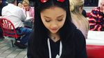 Cantiknya Lana Condor Saat Cicip Tiram hingga Masak Pasta