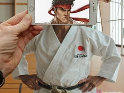 Kreatif! Gambar di iPhone Disatukan dengan Dunia Nyata