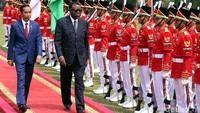 Presiden Namibia Hage Gottfried Geingob tiba di Istana Bogor, Kamis (30/8/2018) sekitar pukul 10.00 WIB. Gottfried disambut dengan upacara kenegaraan.
