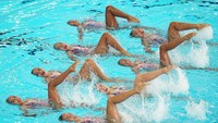 Inilah tim Indonesia yang turun di nomor beregu putri. Indonesia harus puas berada di posisi 10 dari 10 negara kontestan. (Lintao Zhang/Getty Images)