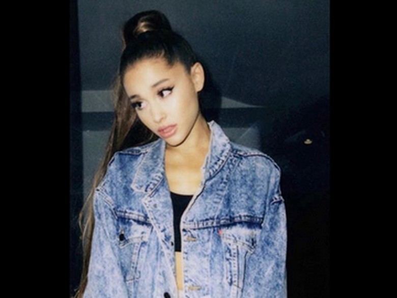 Ariana Grande Masih Trauma Jalani Tur Pascabom Manchester Ariana Grande Masih Trauma Jalani Tur Pascabom Manchester