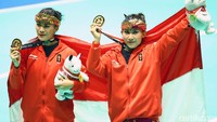 Ayu Sidan Wilantari dan Ni Made Dwiyanti juga meraih medali emas untuk Indonesia. Kedua atlet itu menjadi juara Pencak Silat dari nomor ganda putri. Grandyos Zafna/detikcom.