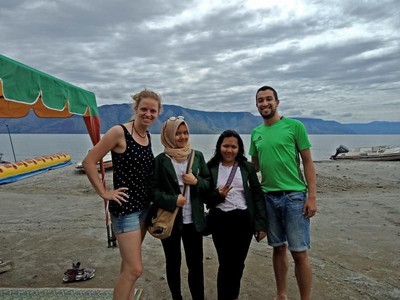 Belajar Sekaligus Liburan di Danau Toba yang Indah Belajar Sekaligus Liburan di Danau Toba yang Indah