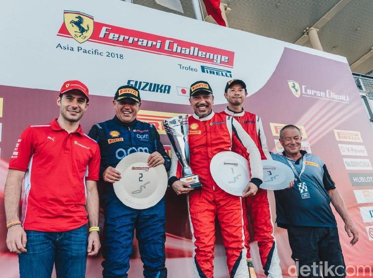 Indonesia Raya Berkumandang di Sirkuit F1