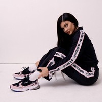 Pada 2016, Puma menunjuk perempuan 21 tahun itu sebagai dutanya. Muncul kabar, Kylie dibayar sekitar US$ 1 juta untuk posisi tersebut. Foto: Instagram