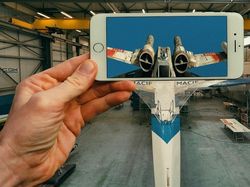 Kreatif! Gambar di iPhone Disatukan dengan Dunia Nyata